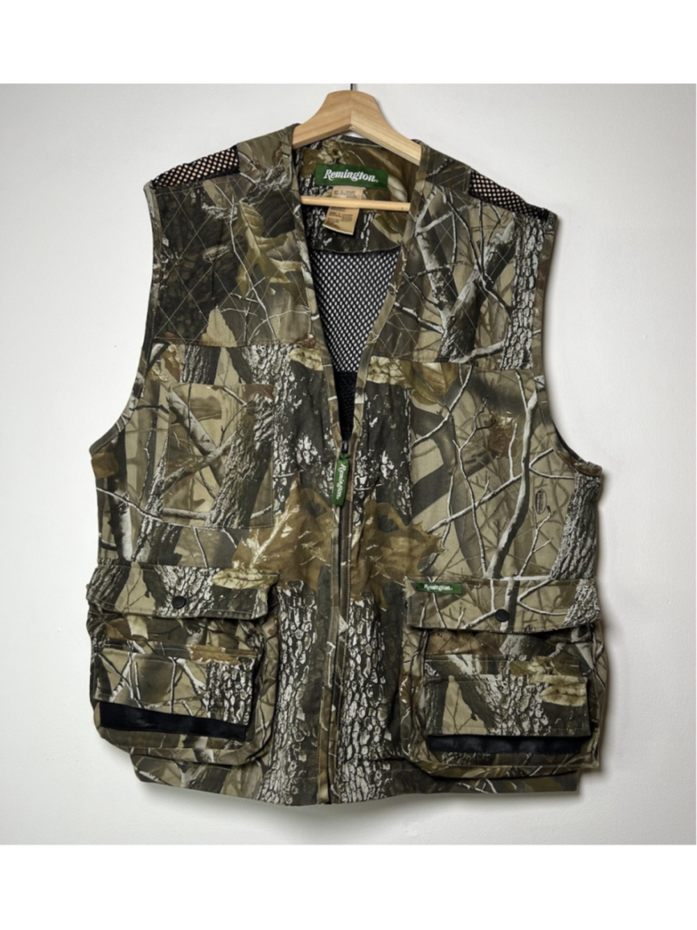 Remington Hunting Vest Men’s Size XL Camo Mesh Game Bag Shooting Outdoors Brown